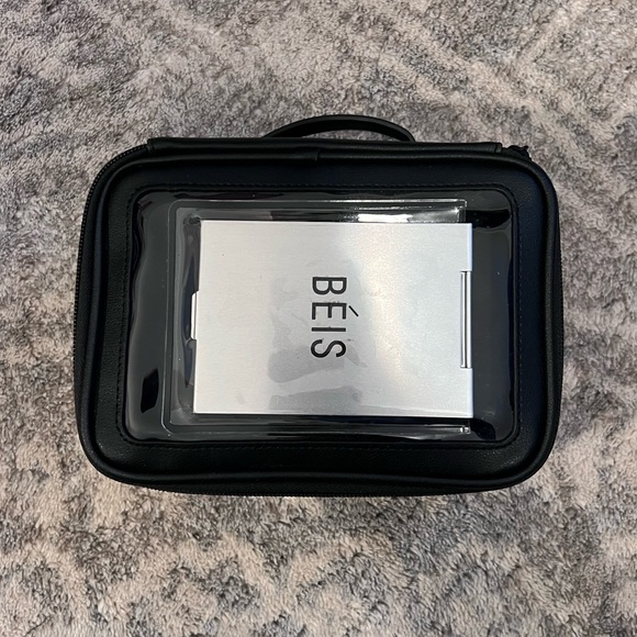 Béis The On The Go Essential Case - Picture 2 of 5